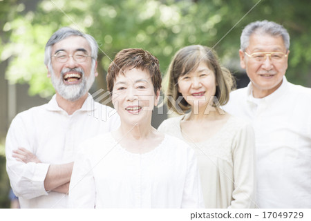 4 seniors 4 seniors 17049729