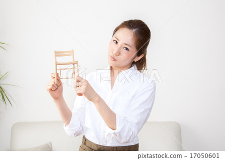 室內和女士們 17050601