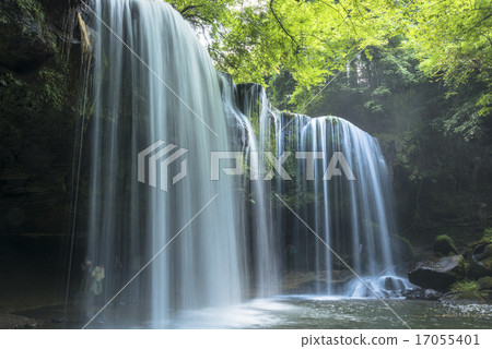 Naboka Falls in Oguni Town Naboka Falls in Oguni Town 17055401