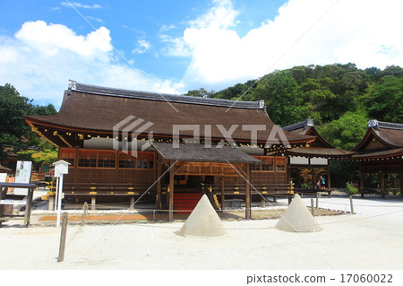 Kamigamo Shinto shrine 17060022