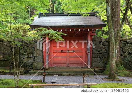 Sanzenin Zodoke Gate 17061403