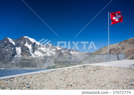 View from the Diavolezza to the mountains  17072774