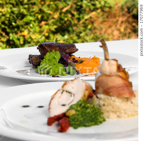 Sirloin Steak with Sweet Potato Mash 17077969