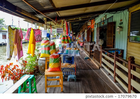 Shops along the canal 17079670