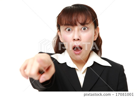 令人驚訝的女商人 17081001