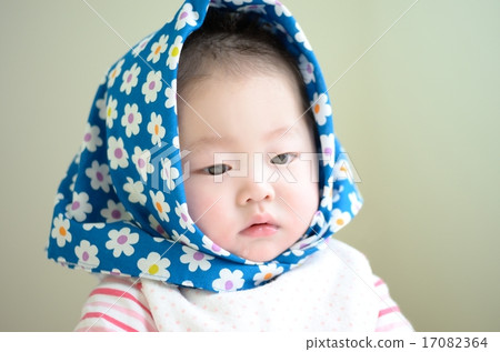 一個孩子 一個孩子 17082364