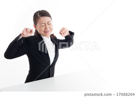 Female employees who stretch out 17088204