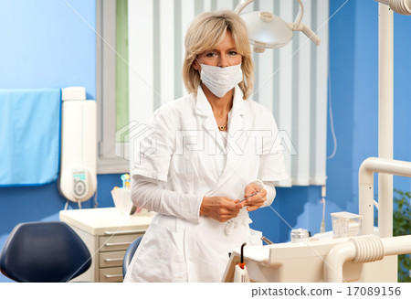 woman dentist with mask woman dentist with mask 17089156