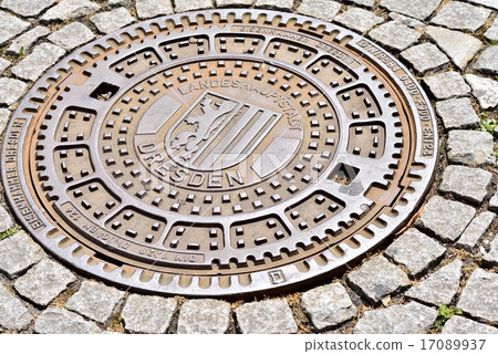 Plager Street的人孔（德國德累斯頓） 17089937