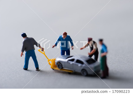 Miniature car maintenance 17090223