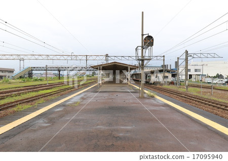 雨後的瀧川站。 17095940