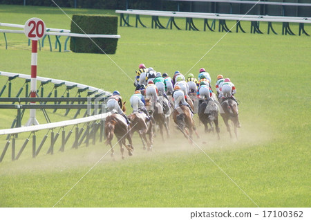 First corner First corner 17100362