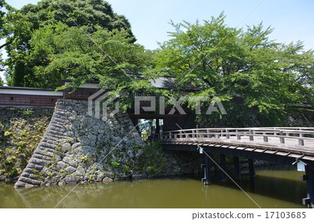 Suwa Takashima Castle Koneda bridge and cape plant gate 17103685