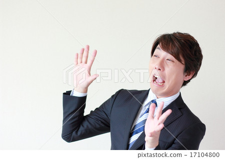 Surprised impact shock (male work suit salaryman businessman temporary worker) 17104800