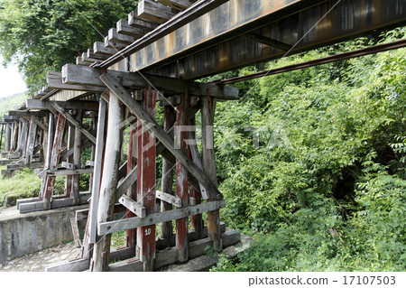 泰國埋葬鐵路在北碧，泰國 17107503