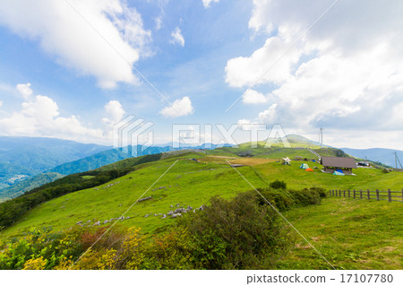 Ehime Prefecture Shikoku Karst Hime Tsurupaira landscape Ehime Prefecture Shikoku Karst Hime Tsurupaira landscape 17107780