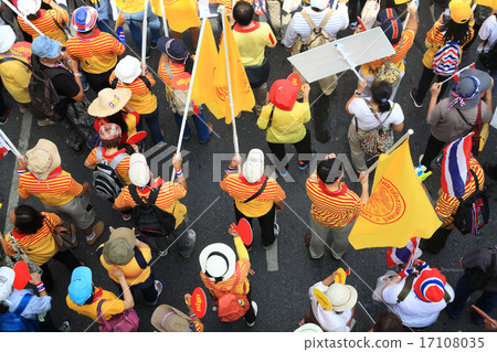 Top view of Thai protestors marching Top view of Thai protestors marching 17108035