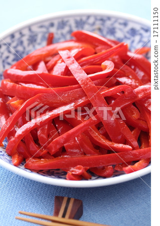 Stir-fried red bell pepper Stir-fried red bell pepper 17111150