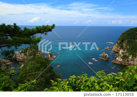 Uratomi coast  -  2015.8  -  6 17113058