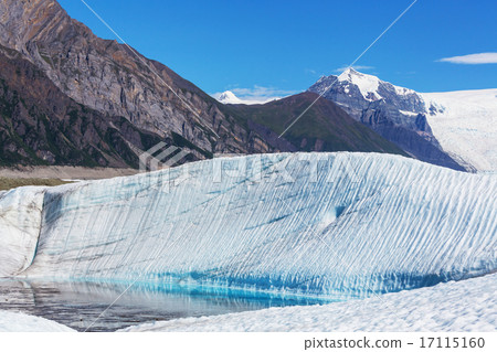 Kennicott glacier 17115160