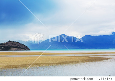 Lake in Canada Lake in Canada 17115163