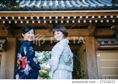 Two girls in a yukata traveling alone Two girls in a yukata traveling alone 17118815