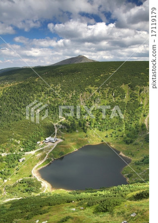 Glacial lake Maly Staw 17119179