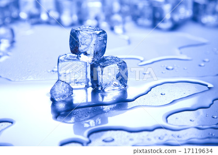 Blue and shiny ice cubes Blue and shiny ice cubes 17119634