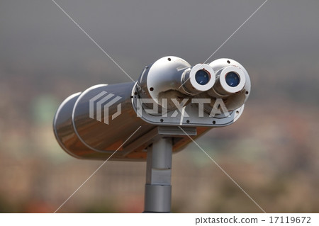 Binoculars 17119672