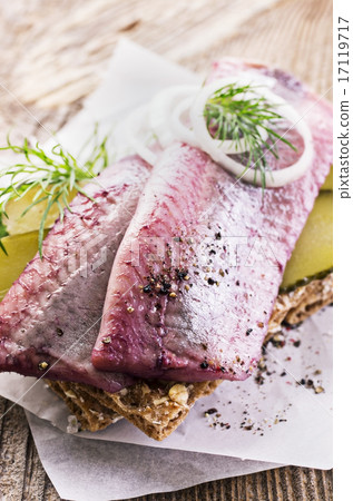 herring pickled 17119717
