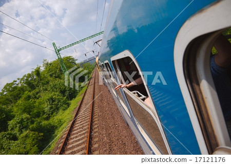 Railroad travel 17121176