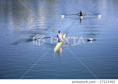 Two Young girls rowers 17123362