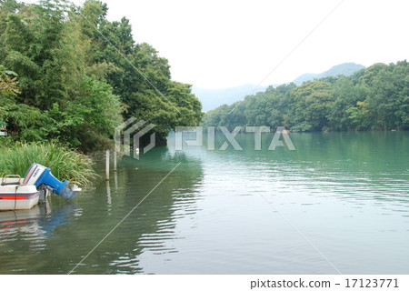 Arakawa / Tamadoyo Lake (Oshima-gun, Yorii-machi, Saitama Prefecture) Arakawa / Tamadoyo Lake (Oshima-gun, Yorii-machi, Saitama Prefecture) 17123771