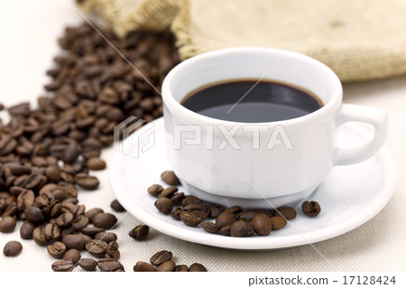 Coffee and coffee beans 17128424