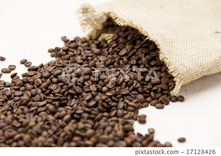 Coffee beans and jacks 17128426