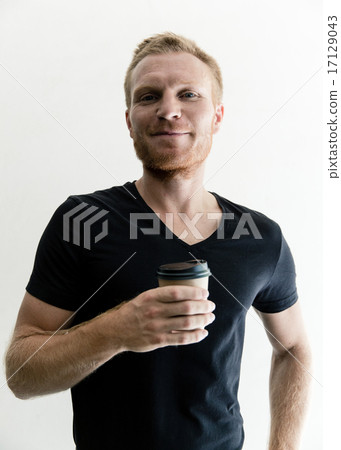外國男子用咖啡 17129043