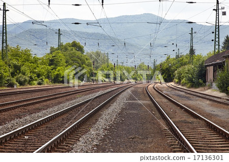 Railroad 17136301