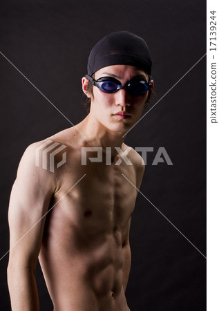 A swimmer 17139244