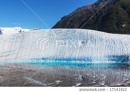 Kennicott glacier 17141922
