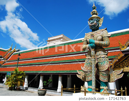 the giant stand on sentry bankok thailand 17142763