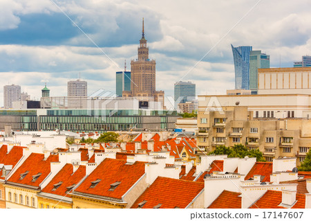 Aerial view of skyscrapers and Warsaw Old town. 17147607