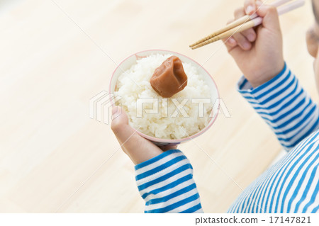 吃Umeboshi飯的女孩 17147821