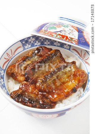 Sama's noodle dish 17148878