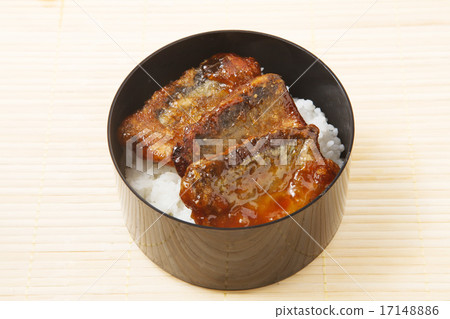 Sama's noodle dish 17148886