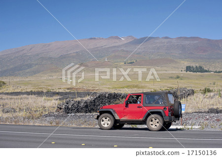 Mauna Kea Mountain seen from Saddle Road, Hawaii Island -2 Mauna Kea Mountain seen from Saddle Road, Hawaii Island -2 17150136