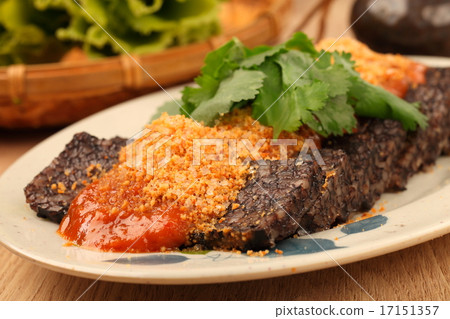 blood rice cake    17151357