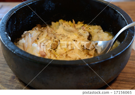 美味的石頭燒意大利煨飯 17156065