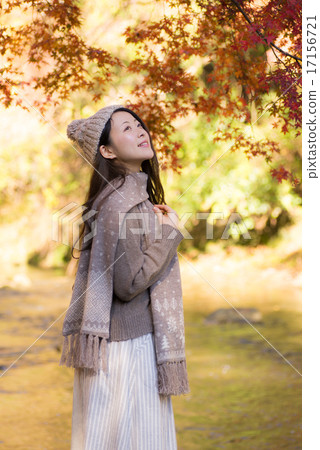 Autumn leaves women's portrait 17156721