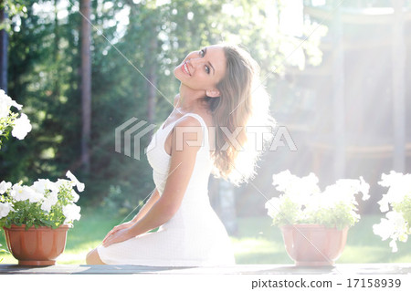 beautiful young woman  17158939