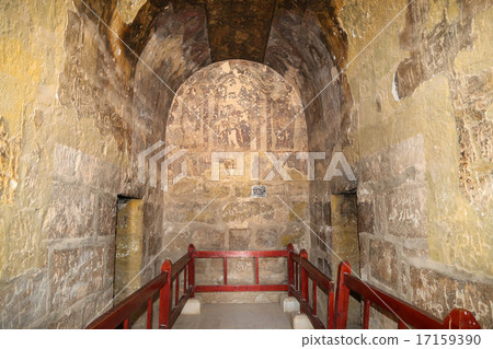 Fresco at Quseir Amra desert castle near Amman Fresco at Quseir Amra desert castle near Amman 17159390